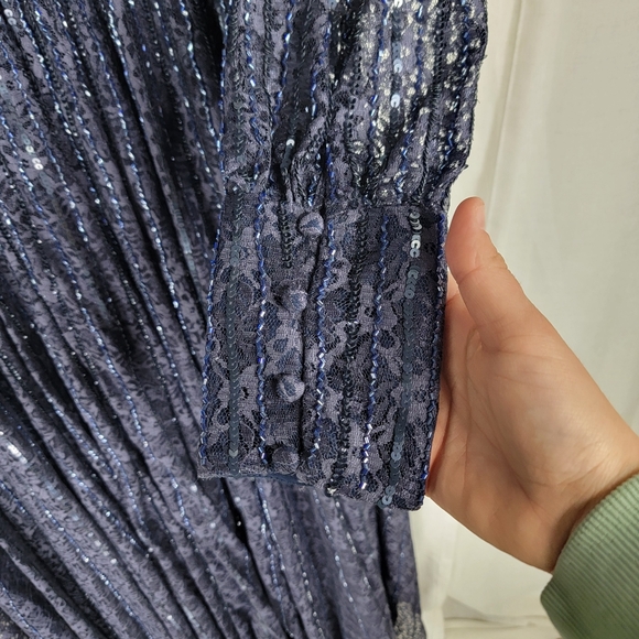 Mac Duggal size 14 Beaded Lace Longsleeve Wrap Over Midnight Navy 93679D dress - Picture 9 of 16